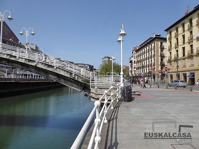 Foto ae7ab44e-c7fa-4261-801b-0743eb20ddfc. Pis a Casco Viejo Bilbao