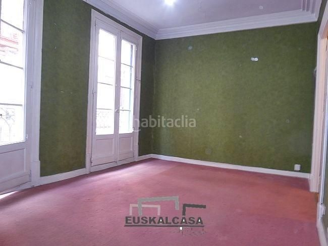 Foto b47c3632-5f2f-4591-9eb6-47bc62294163. Pis a Casco Viejo Bilbao