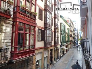 Appartement à Casco Viejo. Estupenda oportunidad!!! casco viejo para reformar