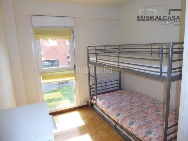 Foto 26693afa-c75a-4657-a9e9-8f78eb9a4a45. Pis amb aparcament a Miribilla Bilbao