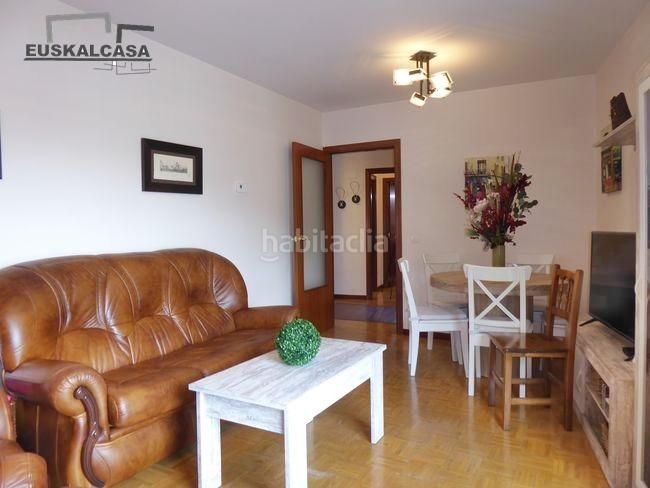 Foto 60c72f14-3c53-43c1-bb0c-a05ae0b74be5. Pis amb aparcament a Miribilla Bilbao