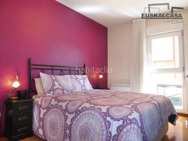 Foto 73ff8646-71ff-49cd-b554-14397c285001. Pis amb aparcament a Miribilla Bilbao