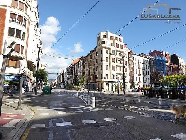 Foto 3182a59b-eee8-494a-9f87-1ad7dd20f30c. Pis a Ametzola Bilbao
