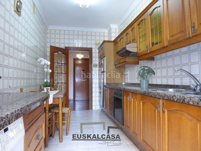 Foto b3978dba-fd04-4d51-a90c-9c4708825542. Pis a Ametzola Bilbao