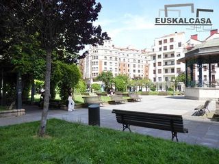 Flat in Ametzola. Oportunidad!!!! autonomiaindautxu  4 hb. con garaje directo