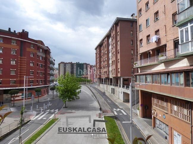 Foto b6969c37-ced2-4709-8543-ecc1712f98bf. Pis a Rekalde Centro Bilbao