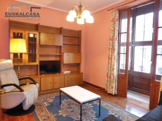 Appartement à Ametzola. Para reformar  4 hab. 2 baños. exterior. con garaje