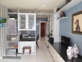 Piso en Sabino Arana-Jesuitas. Piso 2 habitaciones con garaje en indautxu