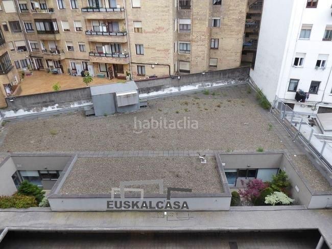 Foto 5813dd10-9cce-4090-8dee-7e7c96a2cfa8. Pis amb calefacció a Basurtu Bilbao