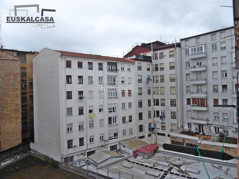 Foto c20234f3-6b54-4479-b510-ee2d60b71b5a. Pis amb calefacció a Basurtu Bilbao