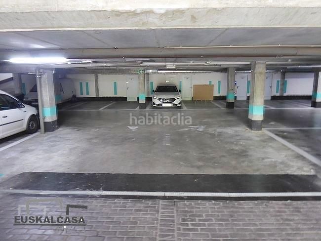 Foto 86d465a5-ea67-4f90-99b3-be5f67f3767f. Planta baixa amb calefacció aparcament a Miribilla Bilbao