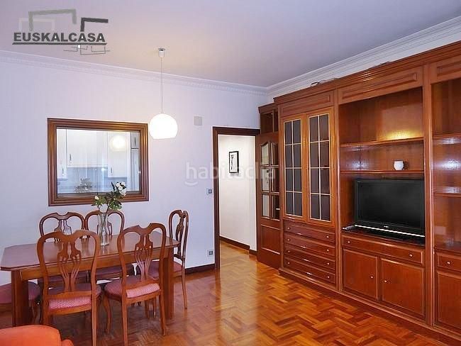 Foto 3dbb1b41-205b-436b-9bf8-36f0c32f6a4b. Apartament amb aparcament a Basurtu Bilbao
