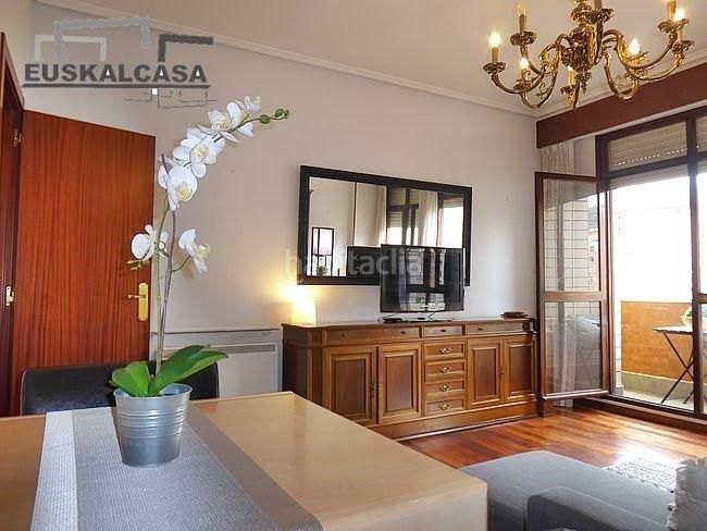 Foto 42728c57-0c50-4818-a06c-a175239f690c. Apartment with heating in Basurtu Bilbao