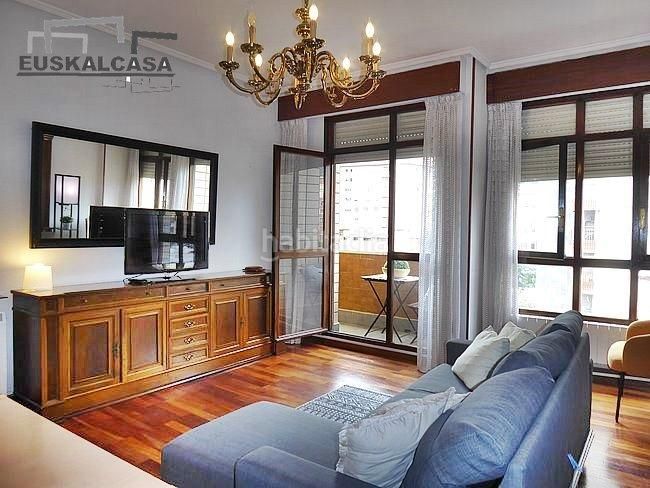 Foto 68a2cebe-911e-4e28-963f-454d43b2295e. Apartment with heating in Basurtu Bilbao