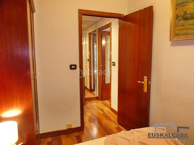 Foto b275695b-b31a-4fb4-887a-51f7a87d897a. Apartment with heating in Basurtu Bilbao