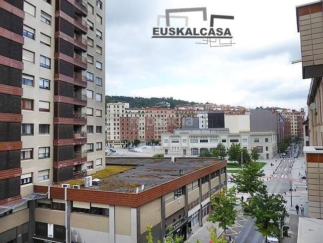 Foto cea8383d-ffc8-4e4a-b247-637dd876e255. Apartment with heating in Basurtu Bilbao