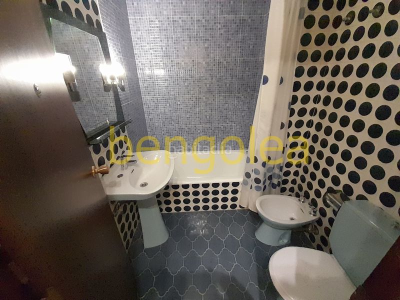 Foto bffba820-8f62-4f9e-802f-9a2f71dd54fb. Pis amb aparcament a Castaños - Begoñaibarra Bilbao