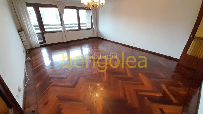 Foto d6a5e043-066e-4f39-85a4-9aeebc5034eb. Pis amb aparcament a Castaños - Begoñaibarra Bilbao