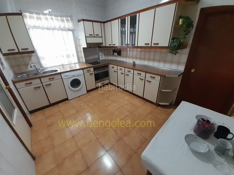 Foto b6c77b8d-85fd-40bb-89d6-e7417c730b6d. Pis a Centro Barakaldo