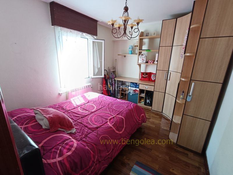 Foto c7e638d6-6020-40db-95c4-f23f7f040407. Piso en Mamariga Santurtzi