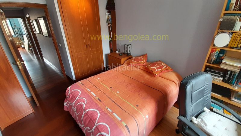 Foto ef4a0d0b-9ca4-4d0f-bebb-0e4bb6e9f77e. Pis amb calefacció aparcament a Rontegui-Pormetxeta Barakaldo