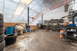 Fabrikhalle  Calle del duero