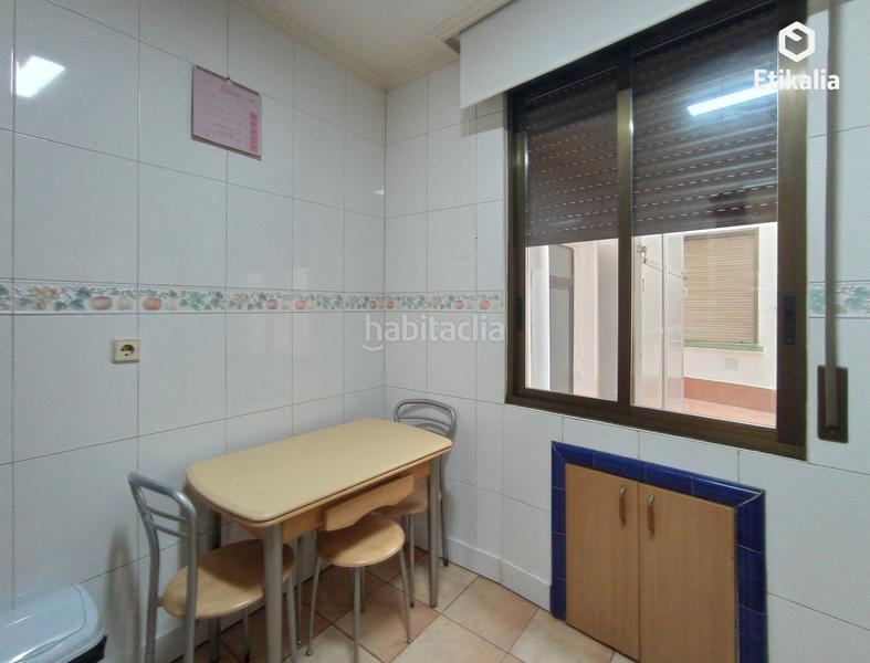 Foto 0e1e02f4-6e79-4533-84e3-9286272caf89. Affitto appartamento con riscaldamento in Santutxu-Basarrate Bilbao