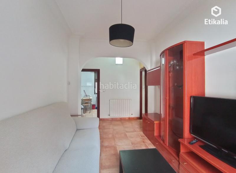 Foto 445d2ed1-7195-4c19-a620-d7bf24b9a090. Alquiler piso alquiler piso en santutxu de 2 habitaciones en Bilbao