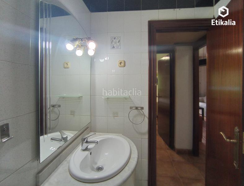 Foto b237a15b-b4e3-4bf5-b888-7caa3d542a6f. Alquiler piso alquiler piso en santutxu de 2 habitaciones en Bilbao