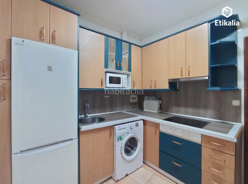 Foto 63e6fe2c-6ffe-4deb-927c-5f9328694bd2. Rent flat with heating in Santutxu-Basarrate Bilbao