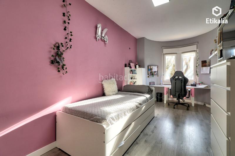 Foto 070c2454-8dfa-46c2-a075-2573e7af2f38. Piso  en venta en el parque del norte en Zaramaga Vitoria - Gasteiz