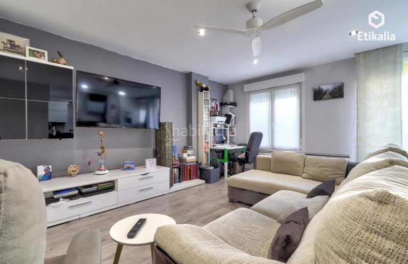 Foto 54ada2bd-ece5-4e58-8c48-880106900f1f. Piso  en venta en el parque del norte en Zaramaga Vitoria - Gasteiz
