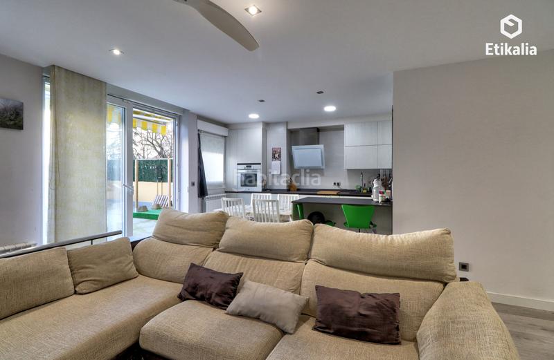 Foto 88ca2d40-2b0a-4ca8-8d08-d085218c1715. Piso  en venta en el parque del norte en Zaramaga Vitoria - Gasteiz