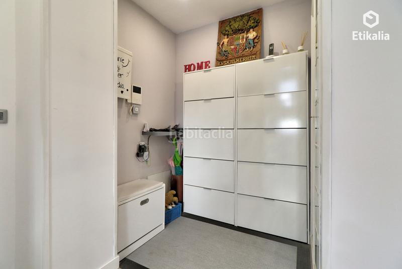 Foto dee48786-2c00-4074-a9eb-e1275f1d0693. Piso  en venta en el parque del norte en Zaramaga Vitoria - Gasteiz