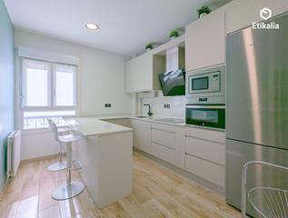 Rent Flat  Fueros 28. Piso en alquiler en el centro de vitoriagasteiz