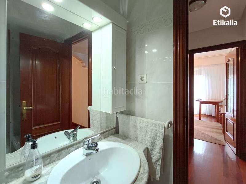 Foto a17375ce-3e12-4000-8844-6637ee8e0209. Alquiler piso en baratzeko plaza 1 alquiler usánsolo. en Galdakao