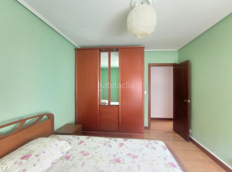 Foto 0ccda98f-d908-4ec3-9b4f-3793cff2d5d8. Rent flat with heating parking in Azeta - Abatxolo Portugalete