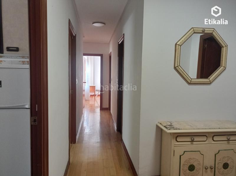 Foto 12da9fbf-8f9b-4377-b22b-577d5483293d. Rent flat with heating parking in Azeta - Abatxolo Portugalete