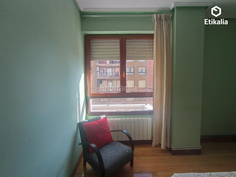 Foto 4cc79861-8242-4447-a9b3-a4fc9007d6c6. Rent flat with heating parking in Azeta - Abatxolo Portugalete