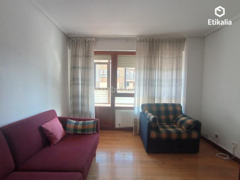 Foto 90acf69e-e5b5-4473-b3c7-17dd4d85b871. Rent flat with heating parking in Azeta - Abatxolo Portugalete