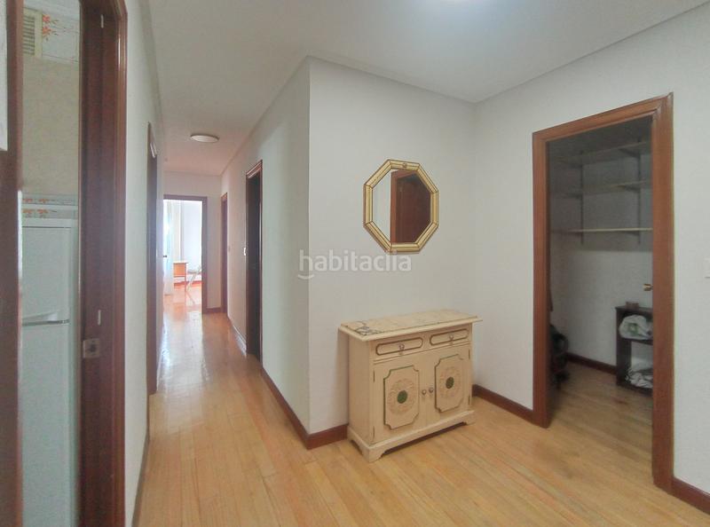 Foto d4fe4b45-93e5-4eb1-8cdf-c98ed028b76c. Rent flat with heating parking in Azeta - Abatxolo Portugalete