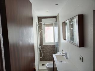 Location Appartement à El Anglo. Piso de dos habitaciones y un baño