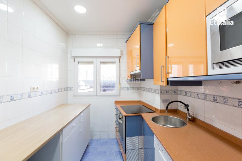 Foto e069db3f-8bfc-42a7-bde8-0fbe76d683f9. Pis a Bilbao - bruno mauricio zabala 30 a Miribilla Bilbao