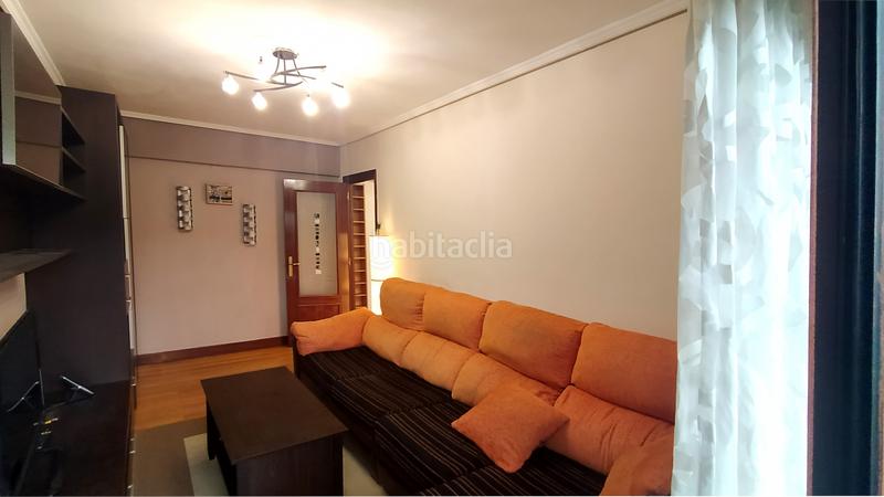 Foto 51cb08b4-6f1d-4d68-b863-e1692c26cd2c. Miete etagenwohnung mit heizung in Ensanche - Moyua - Diputación Bilbao