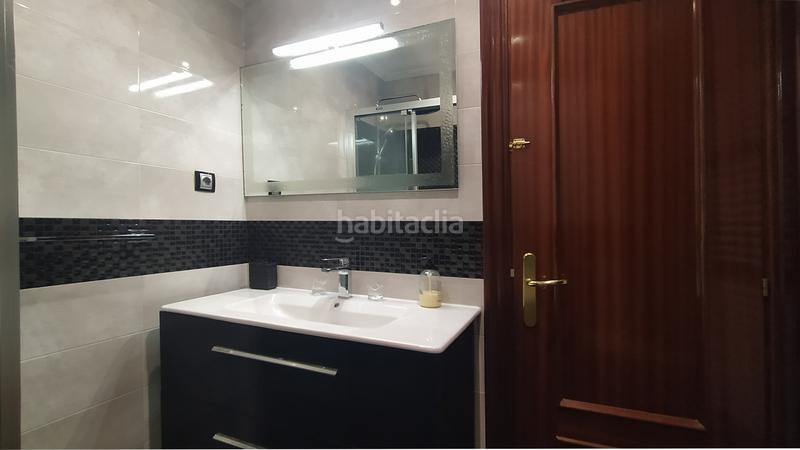 Foto 8c171121-419a-4082-b25f-27b7d34f331d. Miete etagenwohnung mit heizung in Ensanche - Moyua - Diputación Bilbao