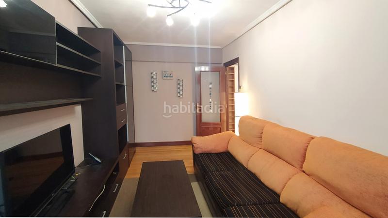 Foto e779a9bb-42d0-438d-8ce0-1c8bf2f7f60f. Miete etagenwohnung mit heizung in Ensanche - Moyua - Diputación Bilbao