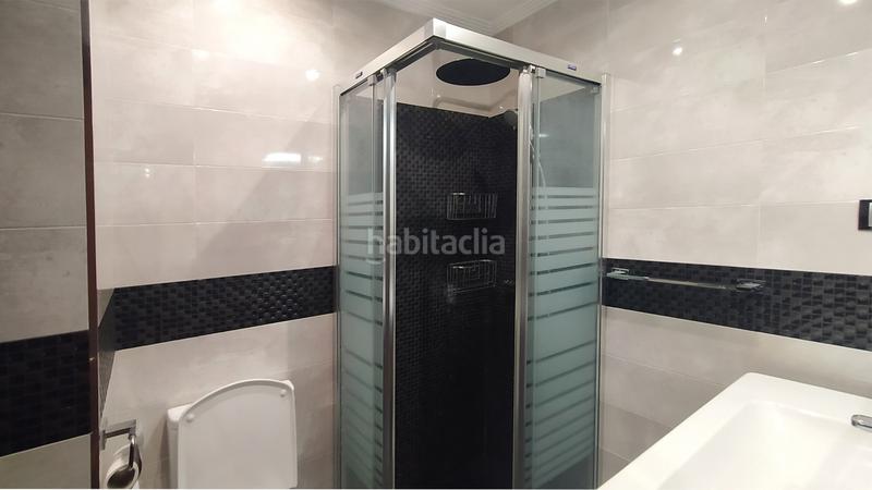 Foto ef677a0b-53e5-420a-8b1f-766ffe73df3e. Miete etagenwohnung mit heizung in Ensanche - Moyua - Diputación Bilbao