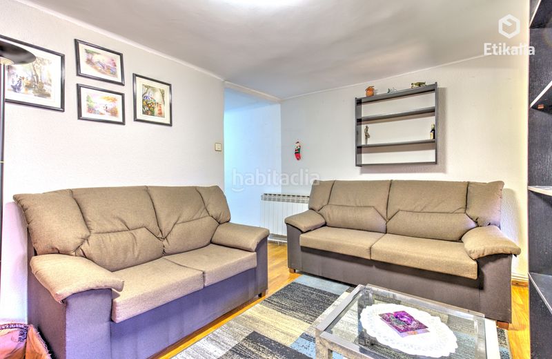 Foto 1fecb3ae-9547-44ee-a6e1-dc8ef05e29a0. Pis amb calefacció a Casco Viejo Vitoria - Gasteiz