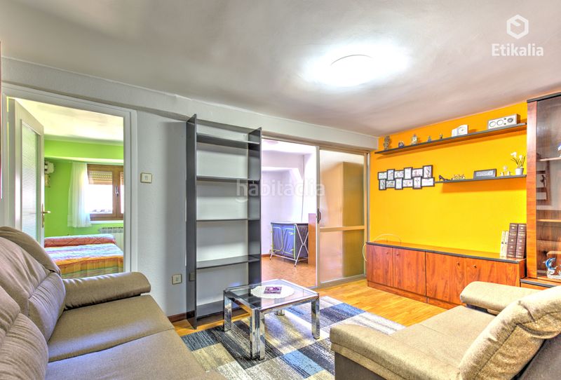 Foto 670ab125-1144-4620-831d-c04a8eda30d6. Pis amb calefacció a Casco Viejo Vitoria - Gasteiz