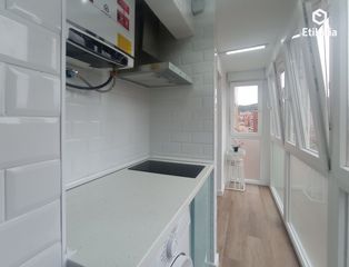 Location Appartement à Santutxu-Basarrate. Se alquila piso muy luminoso, exterior de tres habitaciones en s